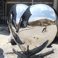Sculpture personnalisée en acier inoxydable plaqué argent, polie, moderne, en forme de cœur, pour jardin extérieur, style amour et mode