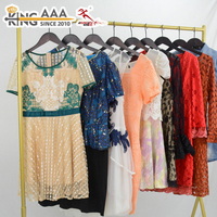 Pabrik Gaun Rajut KingAAA Menyediakan Gaun Wanita Bekas Model Slim Fit Panjang Sedang Pakaian Kasual Gaun Elegan Pakaian Bekas