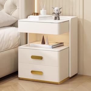 <span class=keywords><strong>Table</strong></span> <span class=keywords><strong>de</strong></span> chevet intelligente moderne et simple, meuble <span class=keywords><strong>de</strong></span> rangement pour chambre à coucher avec trois tiroirs, plateau en verre organique, chargement sans fil, suspension 2 - Product Image 5