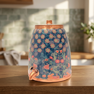 Distributeur d'eau en cuivre avec motif floral bleu et robinet pour usage domestique - Product Image 5