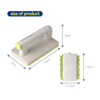 Serpillère à clipser gain de place, tête de fixation à ouverture et fermeture par pression, maintien stable sur le chiffon, idéale pour le nettoyage général de la salle de bain