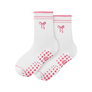 ถุงเท้าพิลาทีสป้องกันการลื่นไถลของผู้หญิงถุงเท้ากีฬาพิลาทีสระบายอากาศได้ดีโลโก้ด้านล่างกลุ่มเยาวชนขายส่ง - Product Image 2