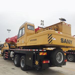 Grúa Hidráulica SANY STC250 de 25 Toneladas con Contrapeso de 7T, Rendimiento Estable para Construcción Urbana y Elevación - Product Image 4