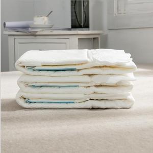 Ventes en gros de couches jetables pour adultes, incontinence, tailles M, L, XL, directement de l'usine, haute absorption, imperméables, certifiées ISO CE, personnalisables - Product Image 2