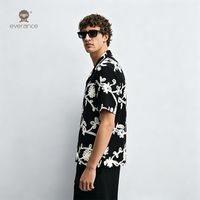 Chemise imprimée pour homme Applique Bloom en coton Tencel noir et blanc, style cubain, pour l'été, la plage et les vacances