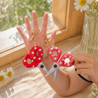 Porte-clés en peluche personnalisé en forme de ciseaux amusants, doux, à pois, pour décoration de sac, cadeau tendance, vente en gros de peluches