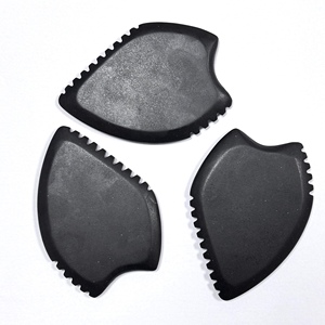 Tabla de raspado facial Gua Sha de piedra Bian 100% natural para la cara - Product Image 5