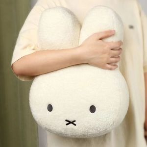 Coussin Lapin Miffy 35 cm, Peluche Lapin Mignonne, Coussin de Canapé, Poupée Lapin, Poupée pour Machine à Pinces, Vente en Gros - Product Image 2
