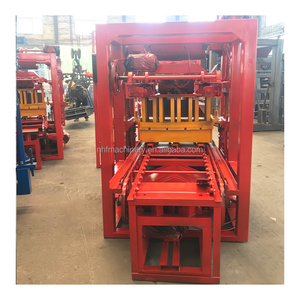 Stampi per Blocchi di Cemento QT4-26 Macchina Semi-Automatica per la Produzione di Mattoni Stampi per Mattoni Forati e Blocchi di Pavimentazione in Cemento in Vendita - Product Image 5