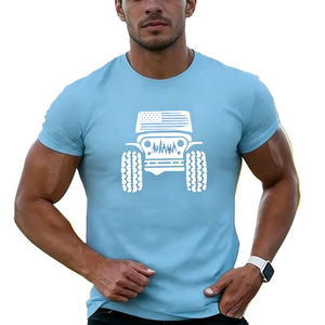 T-shirt da uomo con grafica bandiera americana per fuoristrada, design patriottico con griglia 4x4, top per avventure all'aperto, t-shirt oversize in cotone a maniche corte, streetwear casual - Product Image 4