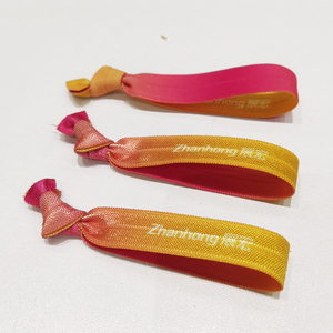 สายคล้องคอแบบยืดพิมพ์ลายตามสั่ง ที่รัดผมแบบซับลิเมชั่น สายรัดข้อมือ และผ้าพันข้อมือพร้อมโลโก้สั่งทำ สายรัดข้อมือสำหรับโปรโมชั่น - Product Image 3