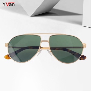 Occhiali da sole Unisex grande montatura uomo moda aviazione tonalità oro Tortoiseshell montature <span class=keywords><strong>lenti</strong></span> fatte Tac occhiali da sole per tutti - Product Image 1