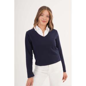 Blusa de Punto Azul Marino con Cuello Camisero, Estilo Clásico de Oficina, Top para Mujer - Product Image 5