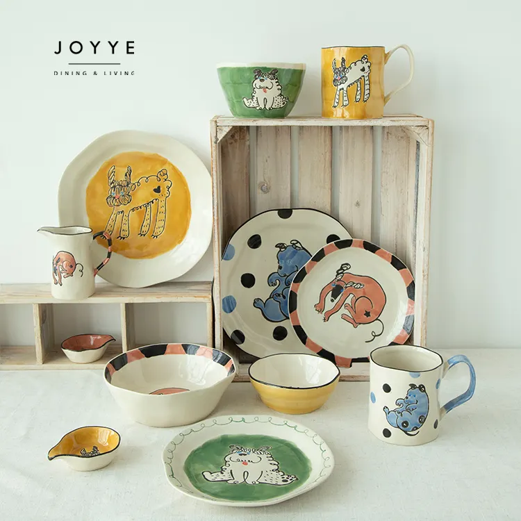 Joyye personalizado handpainted dinnerware conjunto colorido vitrificado com animais bonitos padrões cerâmica talheres set