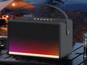 Portable Outdoor <strong>Speaker</strong> <strong>with</strong> Wireless <strong>Microphone</strong> - Product Image 3