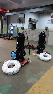 Bomba Sewa sumergible eléctrica de alta calidad de 10 m3/h, bomba manual centrífuga de 230V, uso agrícola, agua sucia con energía Solar de pozo profundo - Product Image 5