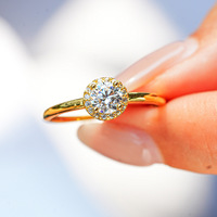 Bague solitaire halo en moissanite ronde, argent 925 plaqué or, bague de fiançailles, de mariage ou de promesse pour femme, cadeau