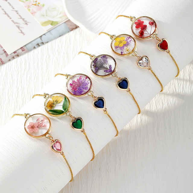 Dried Flower Resin Bracelets Gold Adjustable Slider Chain Heart Crystal Charm Women Beach Stack Jewelry Wholesale Gift