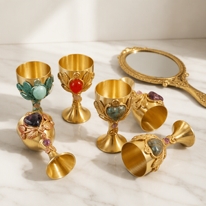 <span class=keywords><strong>Calice</strong></span> rituale in metallo placcato oro con cuore <span class=keywords><strong>di</strong></span> <span class=keywords><strong>cristallo</strong></span> e gemma, per meditazione spirituale, forniture Wiccan e decorazioni da tavola - Vendita all'ingrosso - Product Image 3