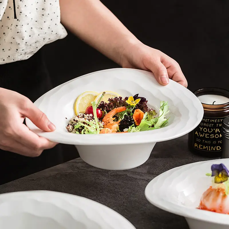 Mangkuk Salad porselen putih tidak teratur, gaya Nordic mangkuk Salad sup keramik putih timbul unik restoran Hotel