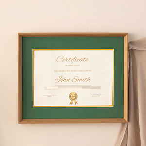 Precio de fábrica A4 Honor Patente Certificado transparente Pantalla Colgante Pared Acrílico Marco de fotos - Product Image 1