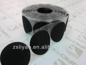 100% nylon película de PET morir corte auto-adhesivo lado pegamento pegajoso de plástico gancho y bucle de puntos/ parche - Product Image 2