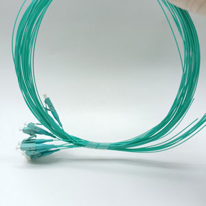 10 noyaux LC UPC 1.5M OM3 Simplex 0.9mm équipement de fibre optique en PVC FTTH Compatible queue de cochon optique - Product Image 5