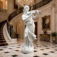 Sculpture personnalisée de musicienne violoniste en marbre – Sculpture néoclassique sur mesure de femme musiciste avec base en vigne Bacchique pour intérieurs de luxe