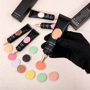 Base de fard à paupières colorée en crème, marque privée, waterproof, mate, longue tenue - Product Image 4