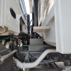 Camions bennes basculantes LHD RHD 30m³ 12 pneus 8x4 d'occasion Howo 371ch 420ch à vendre en Afrique du Sud - Product Image 5