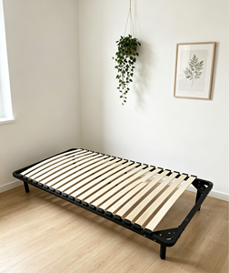 Base de Cama Moderna y Sencilla de Acero Negro con Soporte Flexible de Listones de Abedul Curvados, Diseño que Ahorra Espacio, No Requiere Somier, para Dormitorio de Hotel - Product Image 1