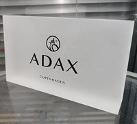 Enseigne personnalisée en acrylique avec logo |   Plaque de nom de bureau givrée avec texte imprimé en or |   Bloc de marquage commercial personnalisé au design moderne