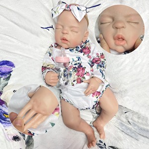Poupées de bébé nouveau-né réalistes en silicone, corps entier, 22 pouces, aspect réaliste, endormies, anatomiquement correctes, <span class=keywords><strong>bébés</strong></span> <span class=keywords><strong>reborn</strong></span> garçons pour enfants de 3 ans et plus - Product Image 1