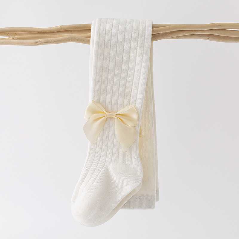 White-bowtie