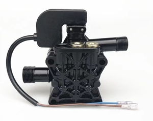 Macchina per la pulizia ad alta pressione testa della pompa dell'autolavaggio <span class=keywords><strong>accessori</strong></span> per l'assemblaggio della testa della pompa della rondella dell'auto - Product Image 3