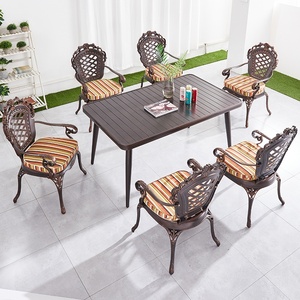 rectangulaire légère Meubles <span class=keywords><strong>de</strong></span> terrasse en fonte d'<span class=keywords><strong>aluminium</strong></span> Tables et chaises <span class=keywords><strong>de</strong></span> <span class=keywords><strong>jardin</strong></span> d'extérieur modernes 4-6 <span class=keywords><strong>personnes</strong></span> - Product Image 1