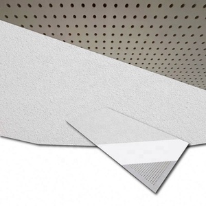 Plafond acoustique sans joint en plaque de plâtre perforée, système de faux-plafond monolithique et suspendu, panneaux en bois - Product Image 1