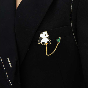 Broche de Panda de estilo chino, bolsa de Animal bonito, insignia, bolsa de ropa, accesorios, cadena de Panda de bambú para mujer, barra, alfiler de corbata, regalo - Product Image 6