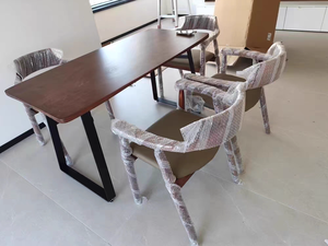 Set Tavolo da Pranzo Vintage Nordico in <span class=keywords><strong>Legno</strong></span> <span class=keywords><strong>Massello</strong></span> di Pino Naturale con Design Rettangolare Minimalista <span class=keywords><strong>per</strong></span> Casa, Appartamento e Ristorante - Product Image 6