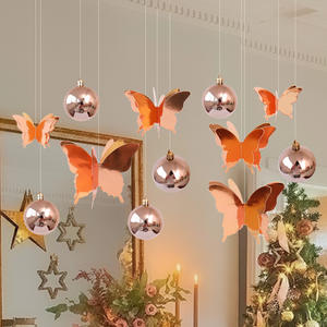 I131 décoration de boutique de la Saint-Valentin boule lumineuse papillon accessoires décoratifs suspendus au <span class=keywords><strong>plafond</strong></span> - Product Image 1