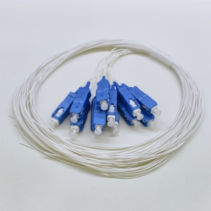 สายพิกเทลไฟเบอร์ออปติกแบบ Single Mode Simplex สีขาว ขนาด 0.9 มม. หุ้มฉนวน LSZH สำหรับอุปกรณ์ไฟเบอร์ออปติก ระดับโทรคมนาคม SC UPC - Product Image 3