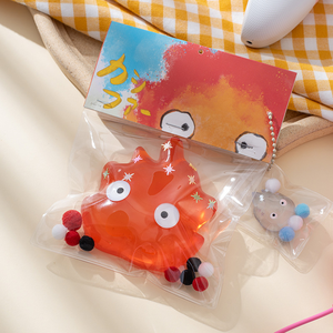 ของเล่นบีบคลายเครียดลายการ์ตูนญี่ปุ่นสีน้ำเงินและสีแดงรูปเปลวไฟ ดีไซน์น่ารัก นุ่มนิ่ม สร้างสรรค์ สำหรับเด็กชายและเด็กหญิง สินค้าใหม่ปี 2025 - Product Image 4