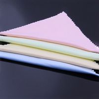 Lingettes en microfibre pour nettoyer les verres de lunettes, les lunettes de soleil, les appareils photo et les ordinateurs, couleur aléatoire