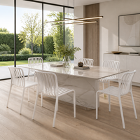 Chaise de salle à manger contemporaine en plastique blanc, chaise moulée en PP avec dossier à lattes côtelées pour la maison, la cuisine, la villa, la salle à manger, l'entrepôt, l'hôtel