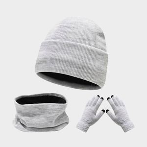 Promotion : Ensemble 3 pièces bonnet, gants et cache-cou en acrylique pour enfants, idéal pour les sports de plein air - Product Image 4