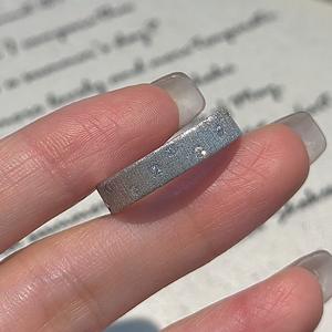 แหวนเงินแท้ S925 ชุบทอง 18K ดีไซน์หรูหรา สไตล์มินิมอลฝรั่งเศส ทันสมัย ประดับเพชรซิคอนขัดเงา ขนาดฟรีไซส์ ขายส่ง - Product Image 4