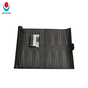 Jeu <span class=keywords><strong>de</strong></span> backgammon portable en cuir PU avec <span class=keywords><strong>logo</strong></span> personnalisé, jeu <span class=keywords><strong>de</strong></span> voyage enroulable avec dés et pions, idéal pour un cadeau d'anniversaire, <span class=keywords><strong>de</strong></span> mariage ou d'affaires - Product Image 2
