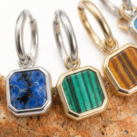 Anting Batu Permata Alami Trendi Berlapis Emas 18K dengan Batu Onyx Hitam dan Turquoise Unisex dari Baja Tahan Karat untuk Hadiah Ulang Tahun