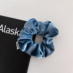 Coletero Grande de Terciopelo para Bebé, Estilo Holgado y Versátil, Color Sólido Francés, de Alta Gama, Hecho a Mano, Moderno, para el Cabello - Product Image 6