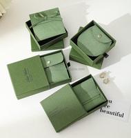 Boîte à bijoux rigide personnalisée avec tiroir, pochette anti-poussière en éponge, logo personnalisé, fermeture magnétique de qualité supérieure, emballage cadeau pour bijoux fins